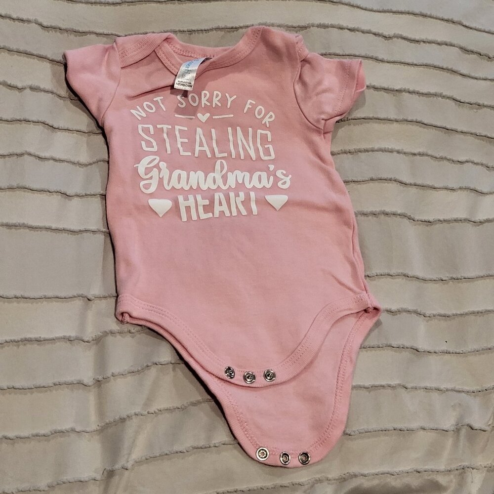 NWOT Newborn Girls Not Sorry For Stealing Grandma's Heart Onesie Pink